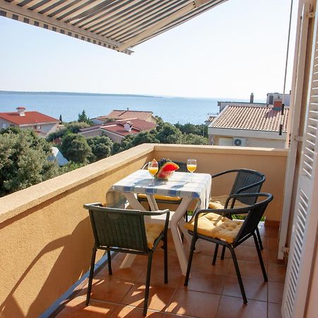 Apartments Villa Ana Mandre Exterior photo