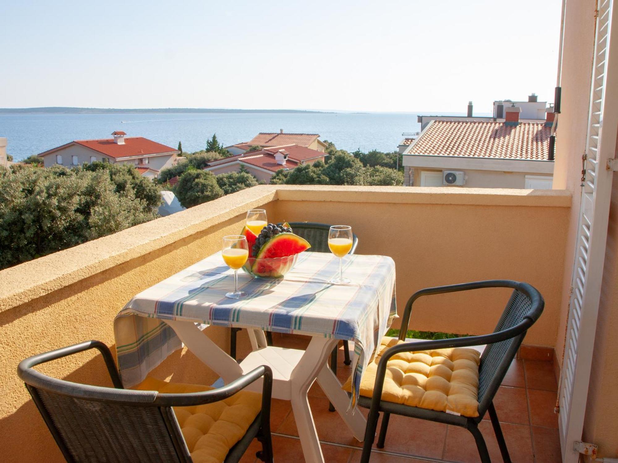 Apartments Villa Ana Mandre Exterior photo